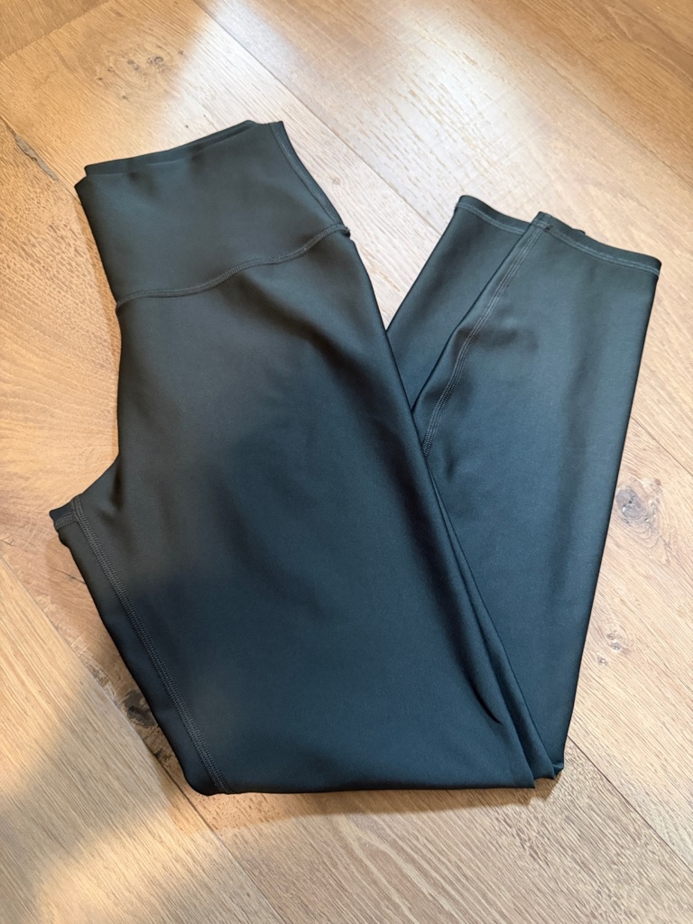 ALO Yoga High-Waist Black Leggings